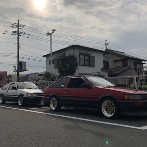 カローラレビン AE86