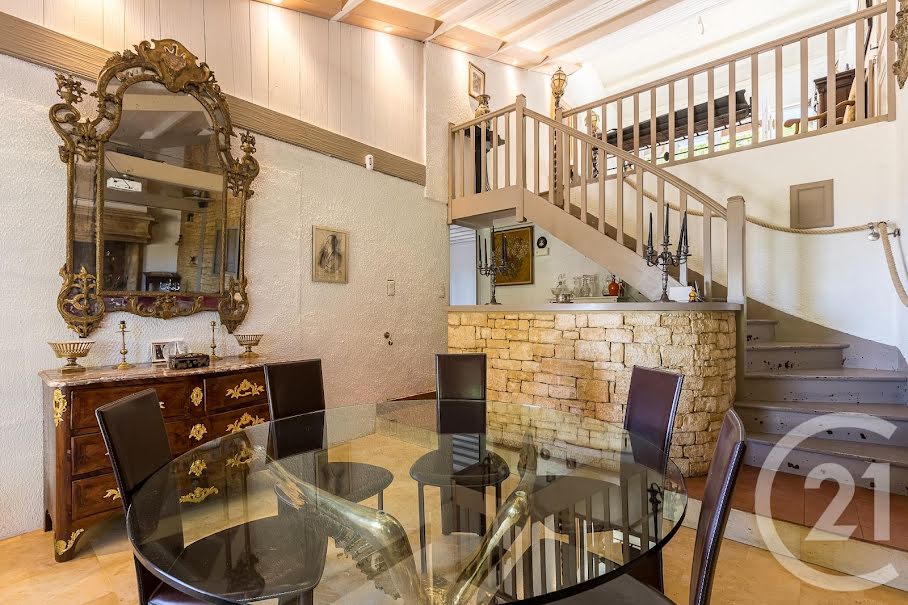 Vente maison 7 pièces 270 m² à Sarlat-la-caneda (24200), 450 000 €