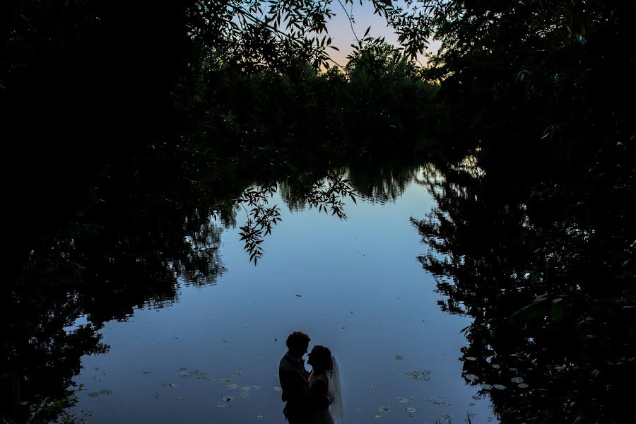 Fotógrafo de casamento Isabelle Hattink (fotobelle). Foto de 28 de agosto 2016