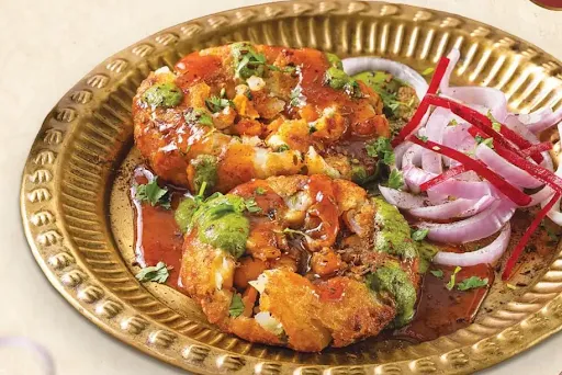 Mumbai Style Aloo Tikki Chaat