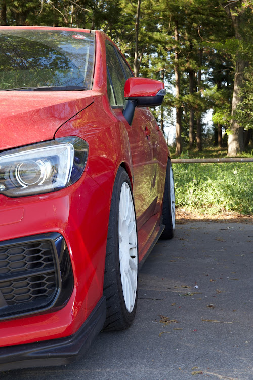 WRX STIのホイール交換・黄砂・4月もよろしくお願い致します🌸に関するカスタム事例の投稿画像1枚目