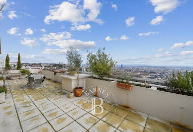 Apartment with terrace 2