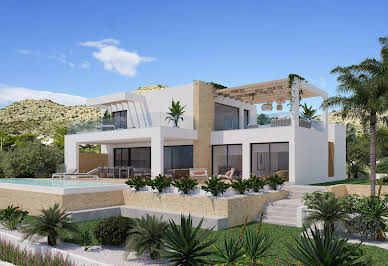 Villa with pool and garden 4