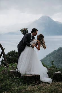 Fotógrafo de casamento Eva Zelenková (evazelenkova). Foto de 21 de junho 2020