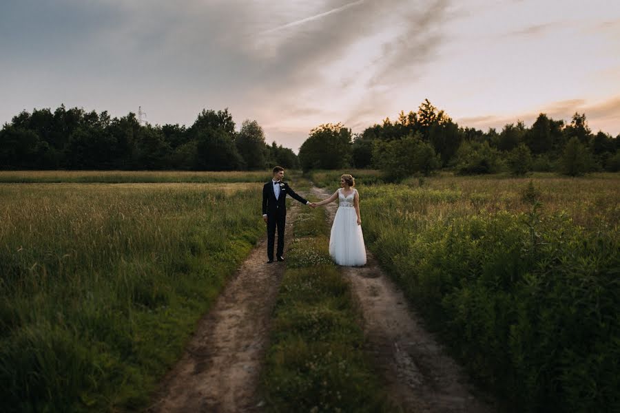 Wedding photographer Fabryka Ślubów (fabrykaslubow). Photo of 13 February 2019