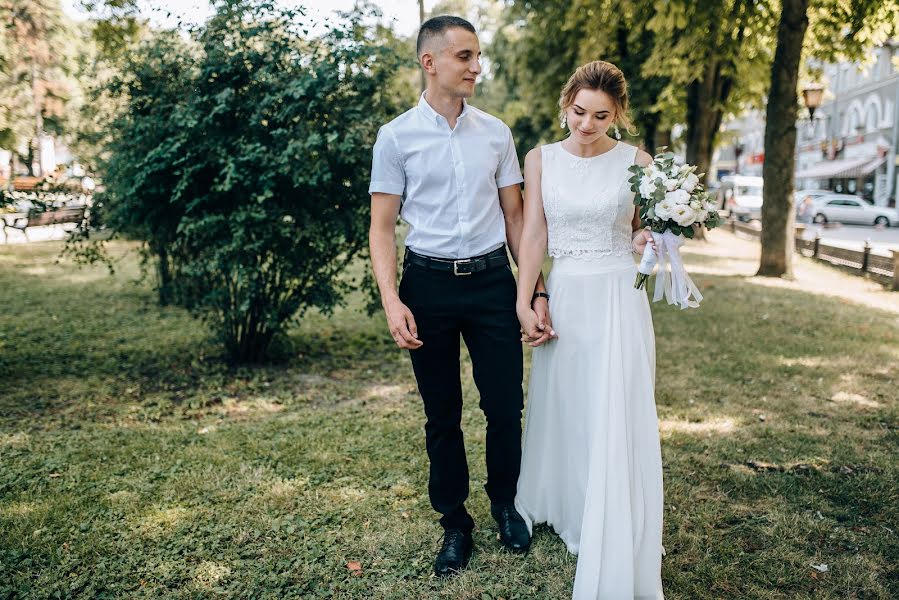 Fotógrafo de casamento Vasiliy Pogorelec (pogorilets). Foto de 9 de setembro 2017