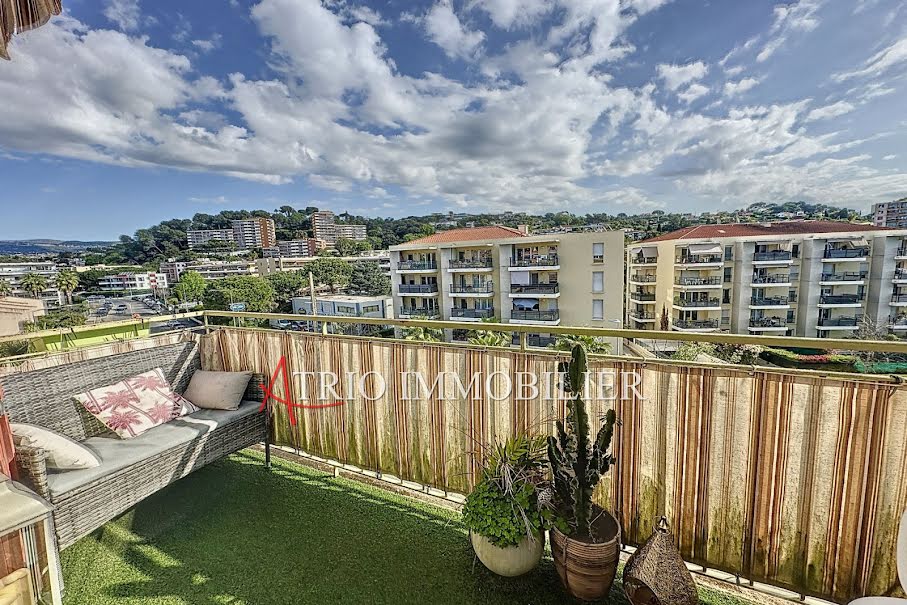 Vente appartement 3 pièces 60 m² à Cagnes-sur-Mer (06800), 299 000 €