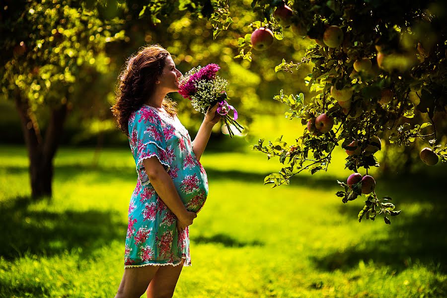 Fotograful de nuntă Ilya Aleshkovskiy (aleshkovskiy). Fotografia din 18 septembrie 2014