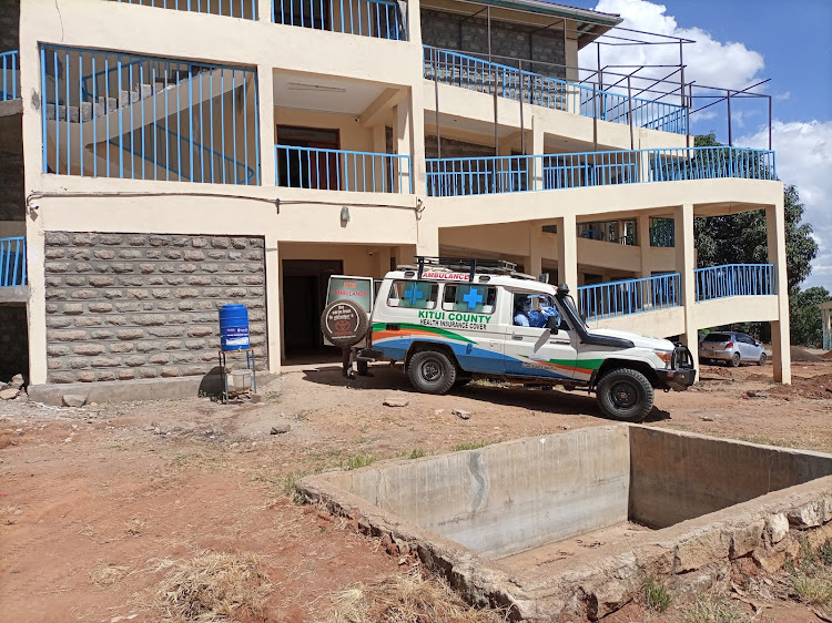 An ambulance delivers a Covid-19 sick patient at the Kitui County Referral hospital isolation ward last week