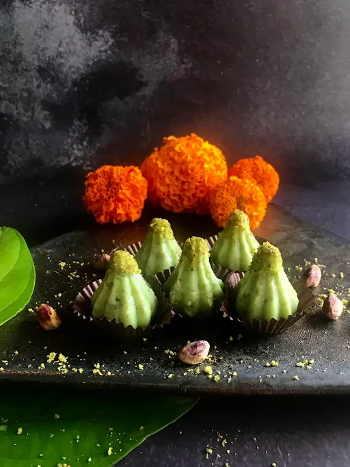 Pistachio Modak