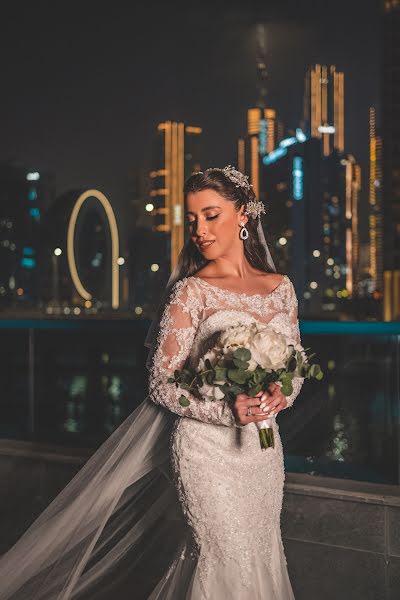 Wedding photographer Zahra Esfahani (zahraesfahani). Photo of 16 February 2023