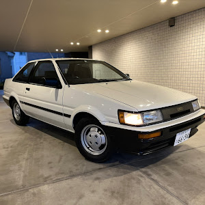 カローラレビン AE86