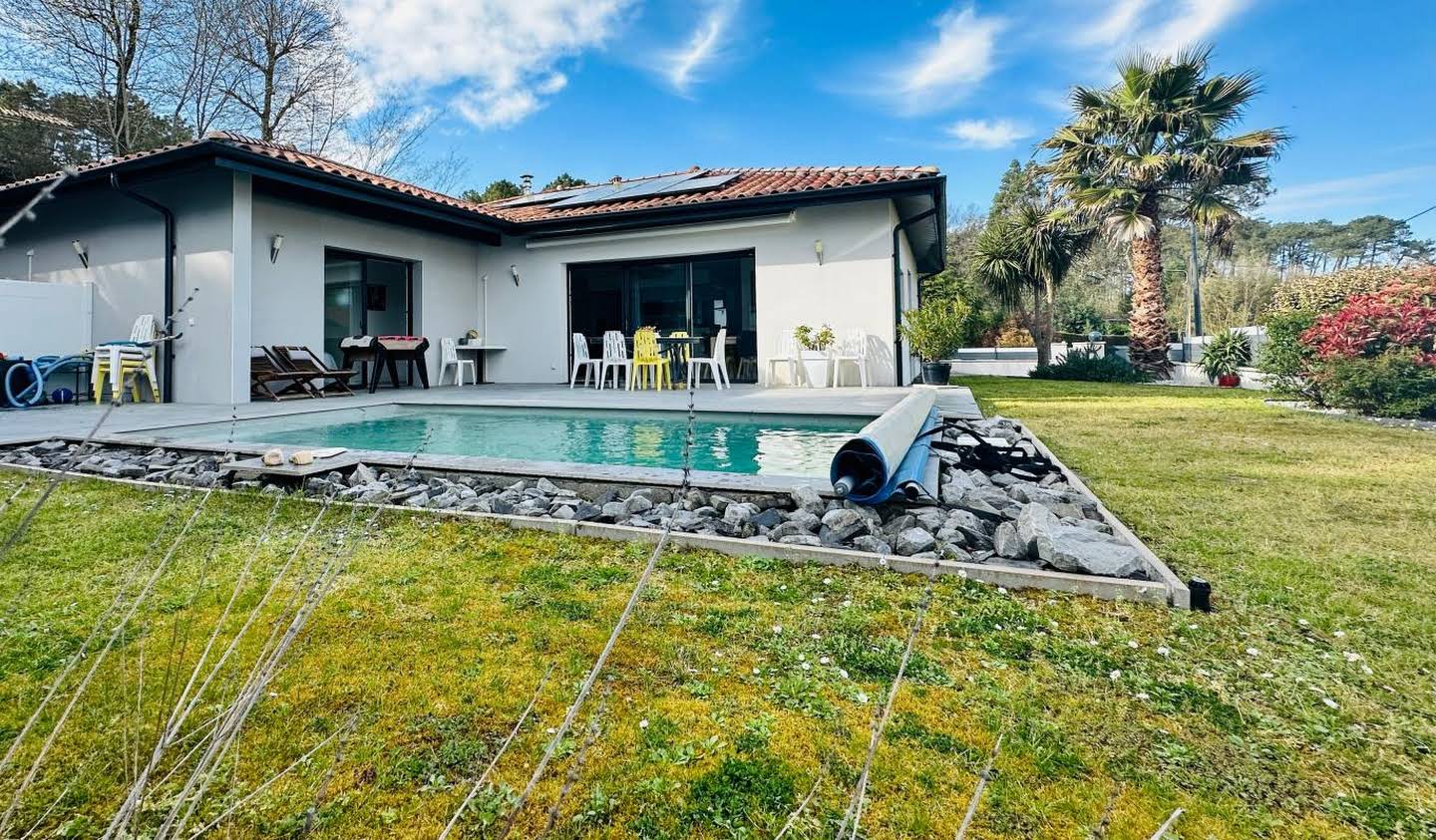 Villa avec piscine et terrasse Seignosse