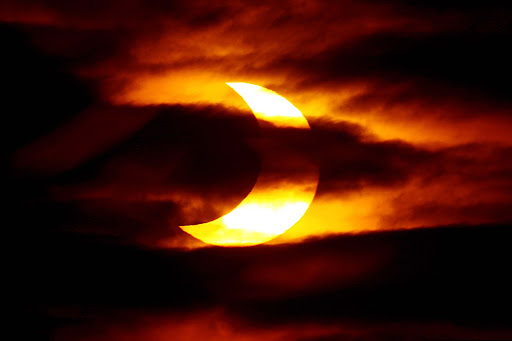 Solar Eclipse Live Wallpaper