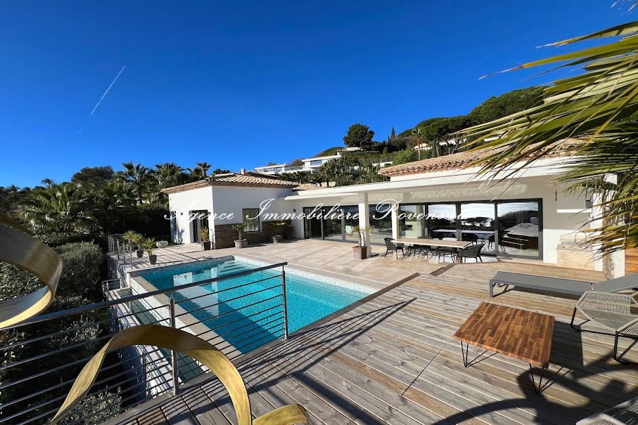 Vente villa 7 pièces 344 m² à Sainte-Maxime (83120), NaN €