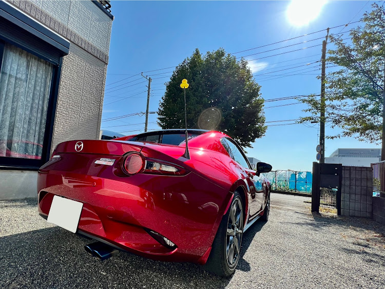 ロードスターRFのいつもいいね＆コメントありがとうございます🥰・オープン出勤は暑いですよね💦・エアコンで快適通勤🚗・富士山に関するカスタム事例の投稿画像4枚目