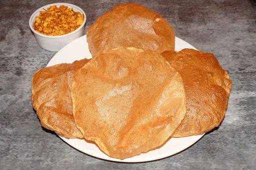 Paneer Bhurji With 4 Puri