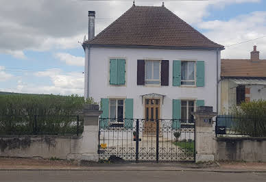 Maison avec terrasse 11