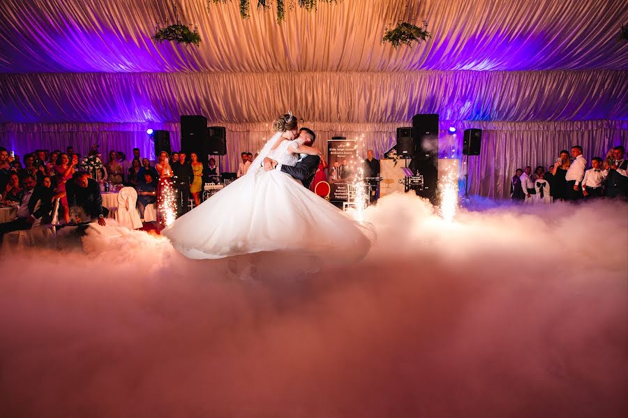 Fotógrafo de bodas Romeo Catalin (fotoromeocatalin). Foto del 4 de diciembre 2023