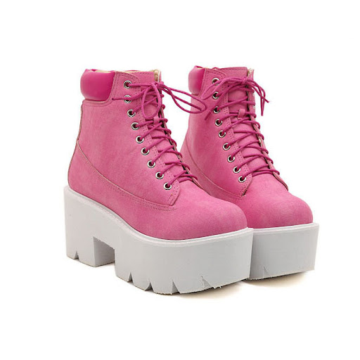 Title 5, Super Texture Rock High Quality Female Boots. S...