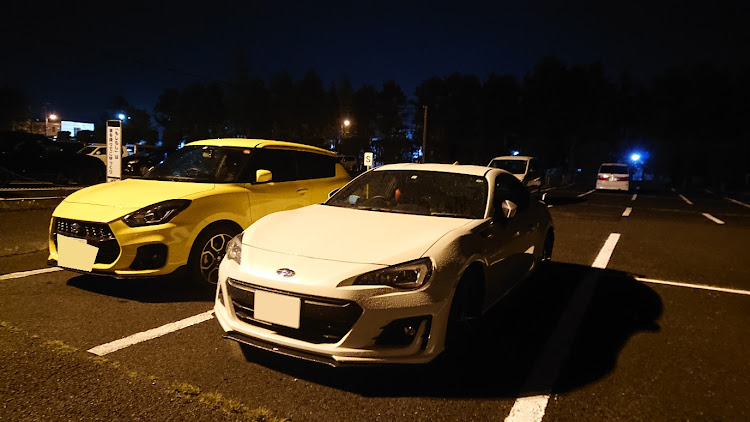BRZのスイフトスポーツ・同僚コラボ・夜の撮影会・コロナウイルスに負けるなに関するカスタム事例の投稿画像2枚目