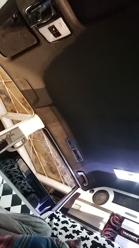 ノア Zrr70wの墨汁天井 内張り ルーフ Diy 塗装に関するカスタム メンテナンスの投稿画像 車のカスタム情報はcartune