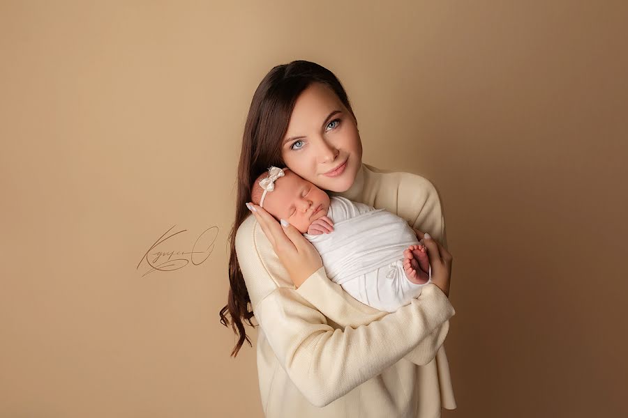 Wedding photographer Olga Kuprenkova (bezmata). Photo of 4 February 2022