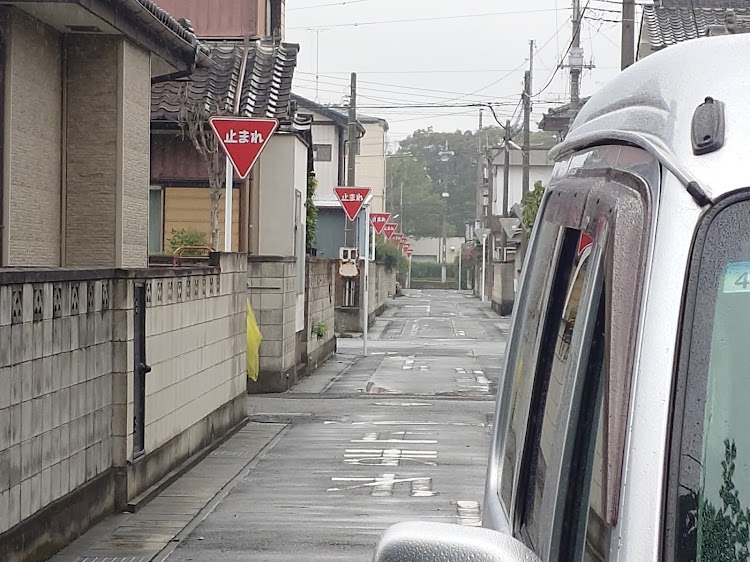 ハイゼットカーゴの3月もよろしくお願いします・ドライブ・標識・止まれ・ローアングルショットに関するカスタム事例の投稿画像9枚目