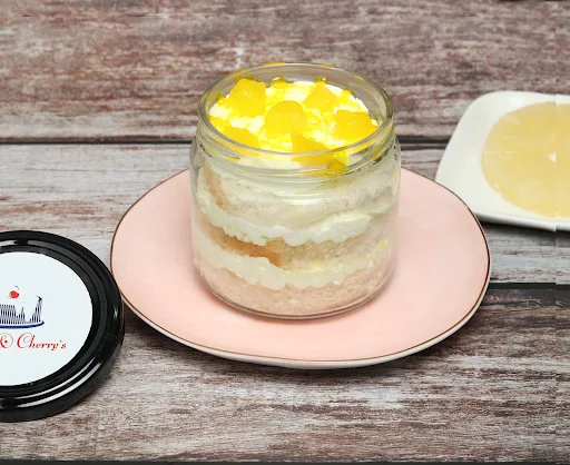 Pine Apple Jar Cake