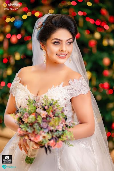 Wedding photographer Sampath Palliyaguruge (sampathf1). Photo of 19 July 2023