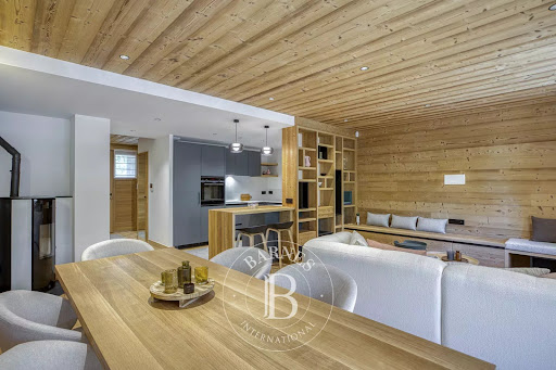 Chalet avec terrasse 2