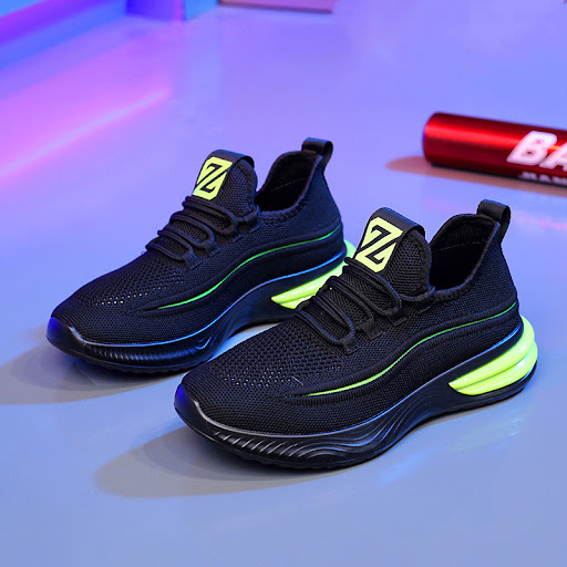 Title 13, Lovers new dance shoes