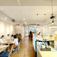 Miss V Bakery Cafe(赤峰店)