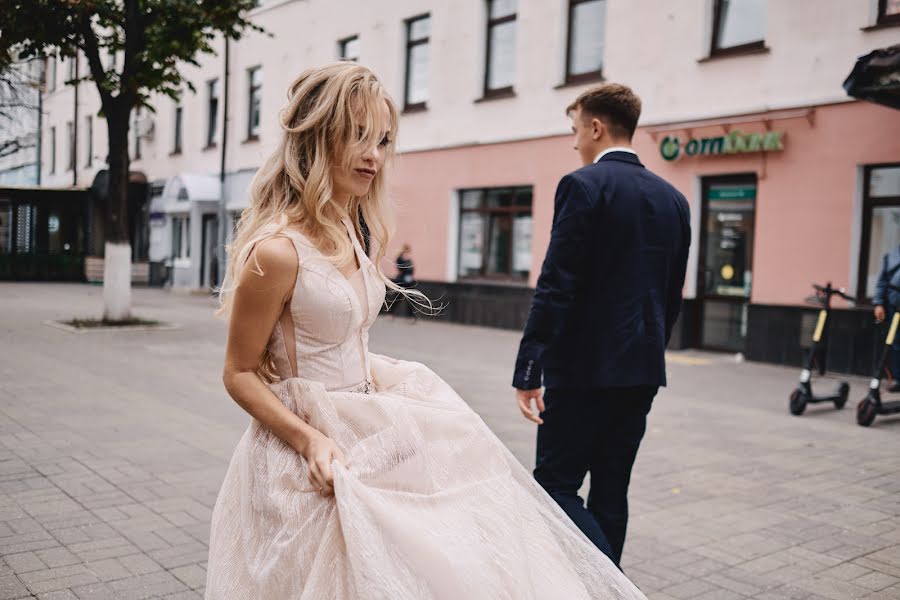 Svatební fotograf Roman Gorelov (hellsmile). Fotografie z 20.listopadu 2019