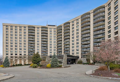 Apartment with pool 1