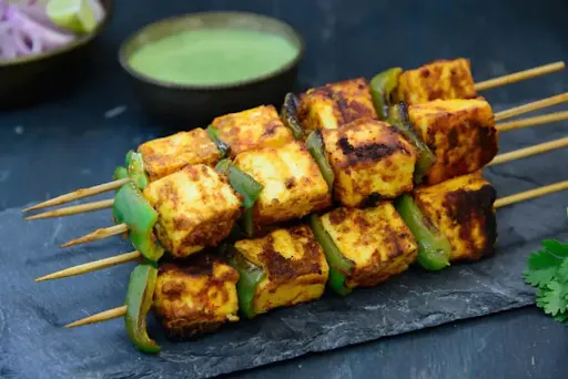 Paneer Tikka Roll