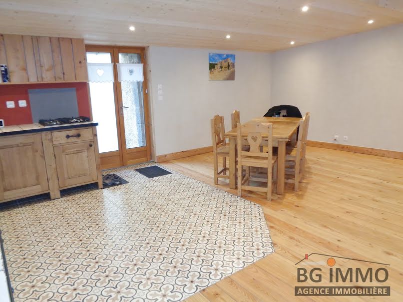 Vente maison 5 pièces 130 m² à Vias (34450), 290 000 €