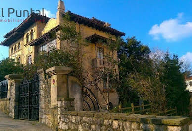 House with terrace 2