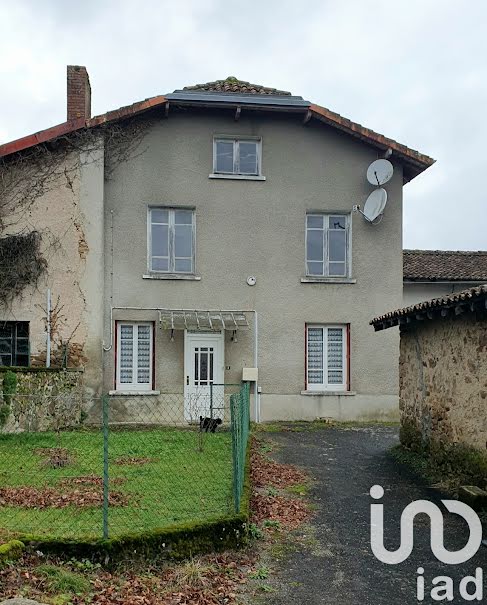Vente maison 3 pièces 160 m² à Saint-Laurent-sur-Gorre (87310), 79 900 €