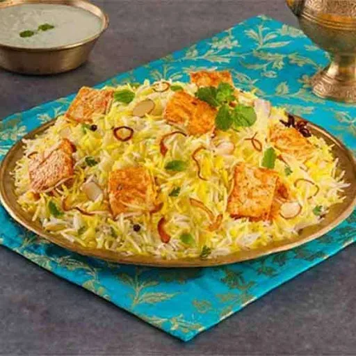 Spicy Zaikedaar Paneer Biryani (Hyderabadi Dum Paneer - Serves 2)