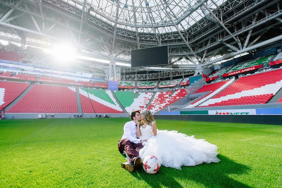 Fotógrafo de casamento Adel Gaynullin (adelgphoto). Foto de 10 de março 2019