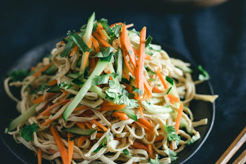 Chinese Sliced Tofu Salad (凉拌豆腐丝)
