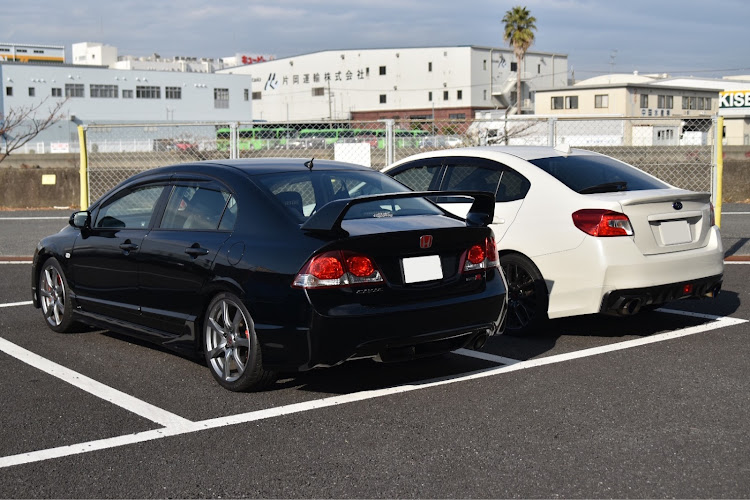 WRX S4のWRX・G025・momo・ASM・RECAROに関するカスタム事例の投稿画像4枚目