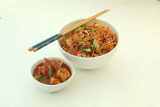 Burnt Garlic Noodles With Pan Fried Chicken Gravy