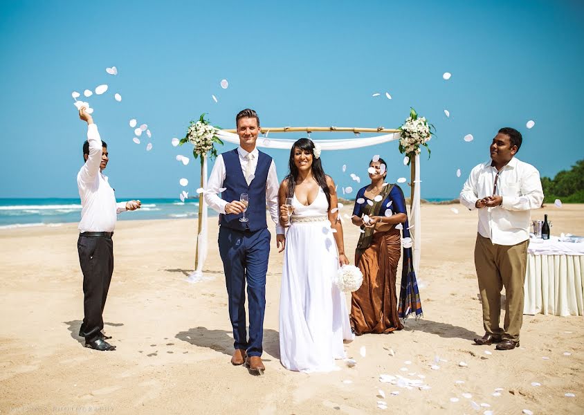 Fotógrafo de bodas Evgenii Katsinis (srilanka). Foto del 7 de abril 2016