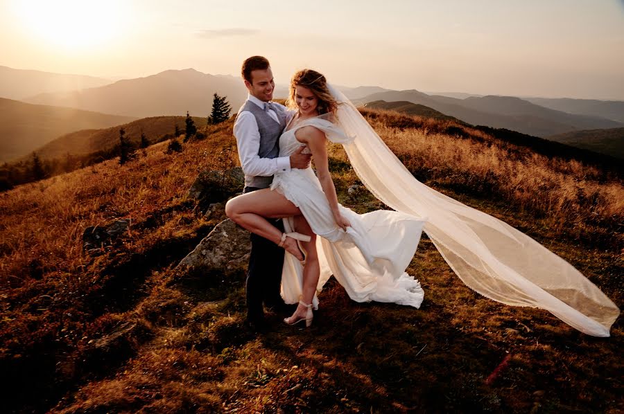 Fotógrafo de casamento Grzegorz Łepski (gregoryfoto). Foto de 7 de outubro 2022