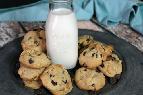 Chocolate Almond Cookies