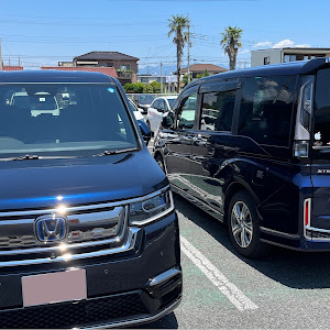 ステップワゴン RP8