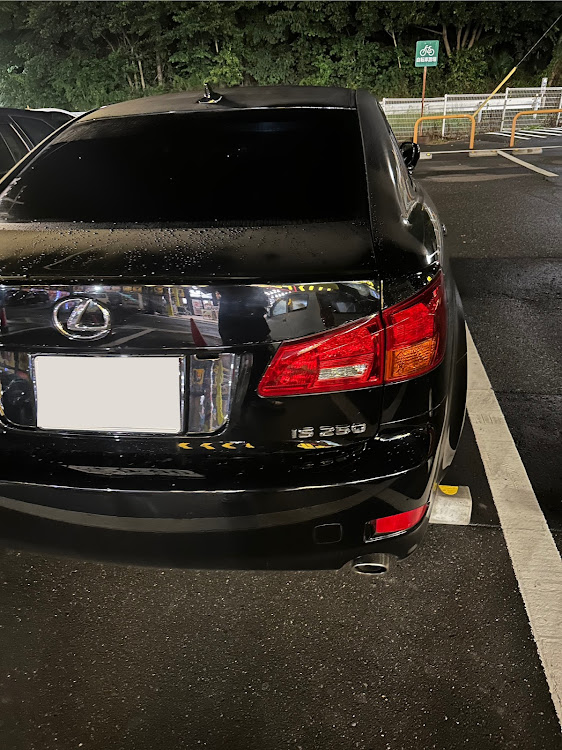 ISのGSE20・納車されました・ヘッドライトLED化・HID屋に関するカスタム事例の投稿画像1枚目