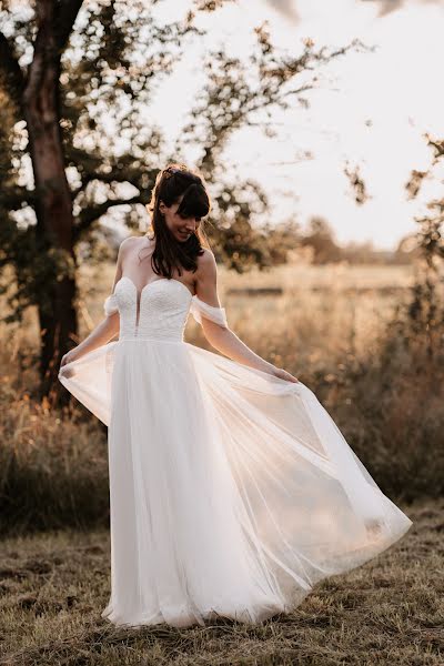 Fotografo di matrimoni Sophia Riesner (sophiariesner). Foto del 30 marzo 2022